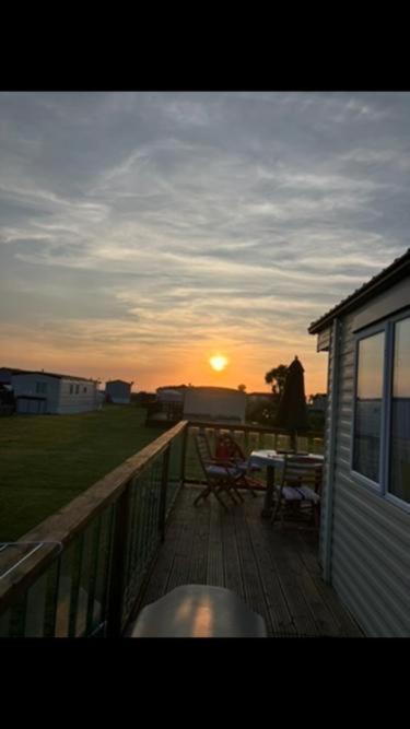 Cosy Caravan Sunbeach Llwyngwril エクステリア 写真
